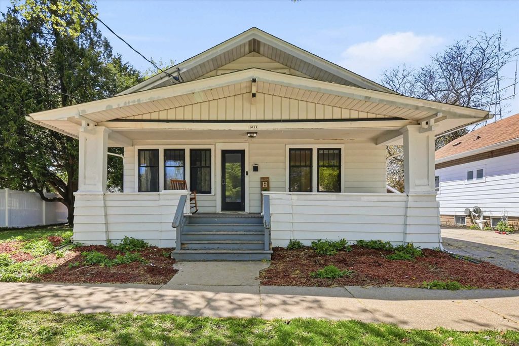 1011 N Fair Street, APPLETON