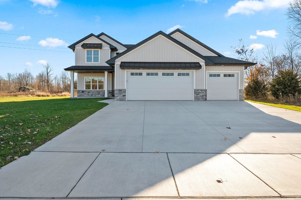 3410 Sitka Street, GREEN BAY