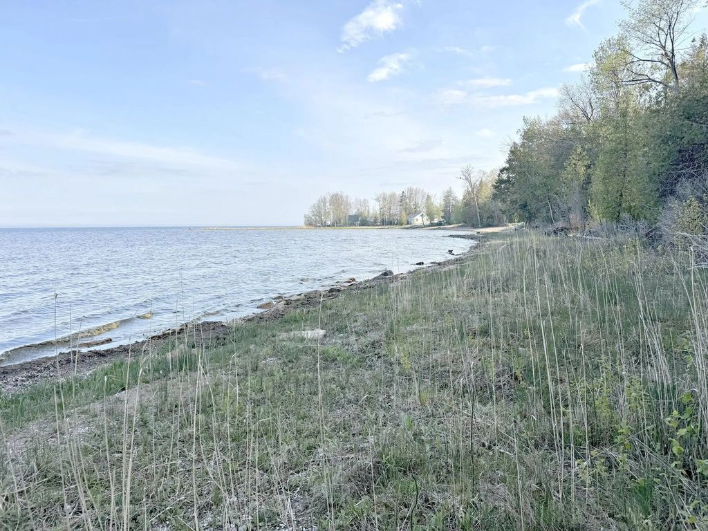 M-35 Highway 1, MENOMINEE