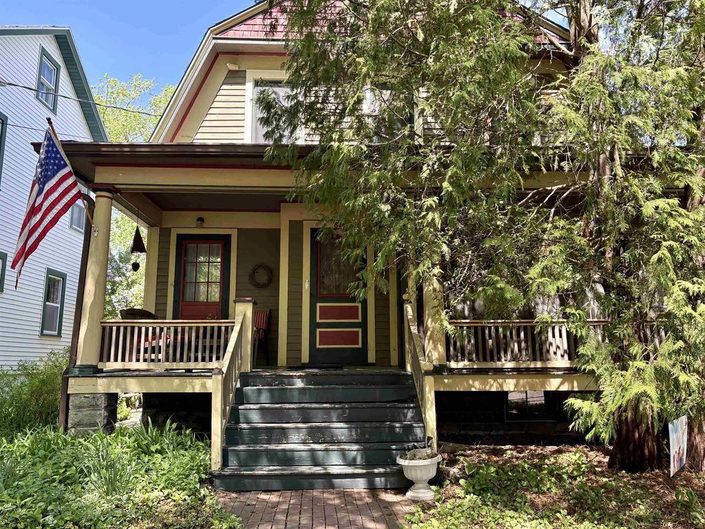 878 Hubbard Street, GREEN BAY