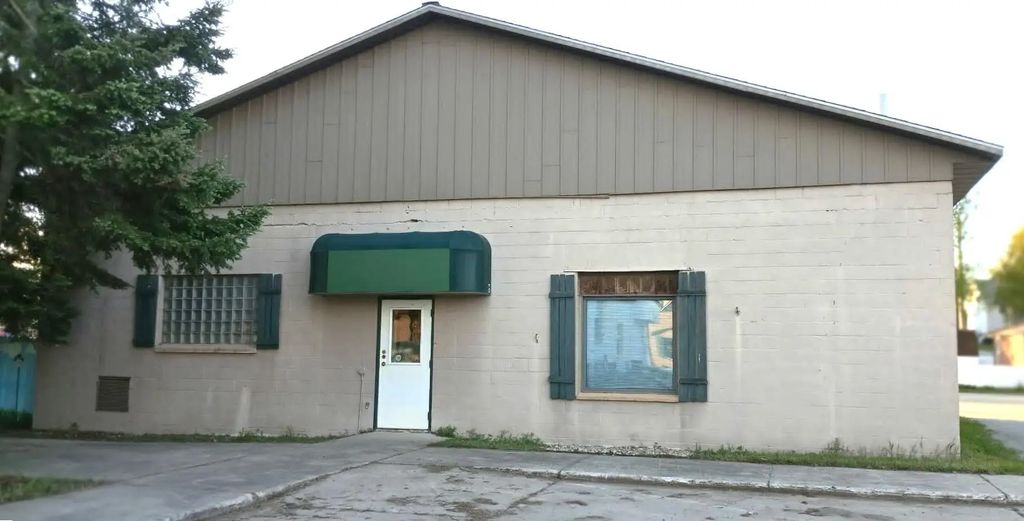 506 Henriette Avenue, CRIVITZ