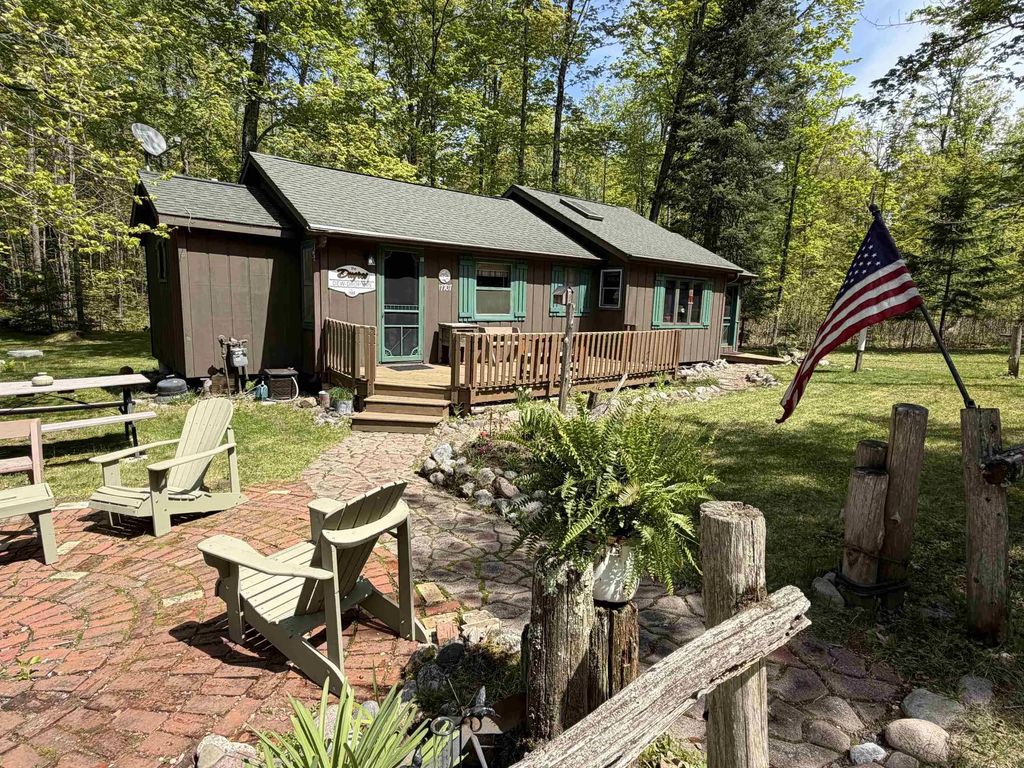 17707 Nicolet Road, TOWNSEND