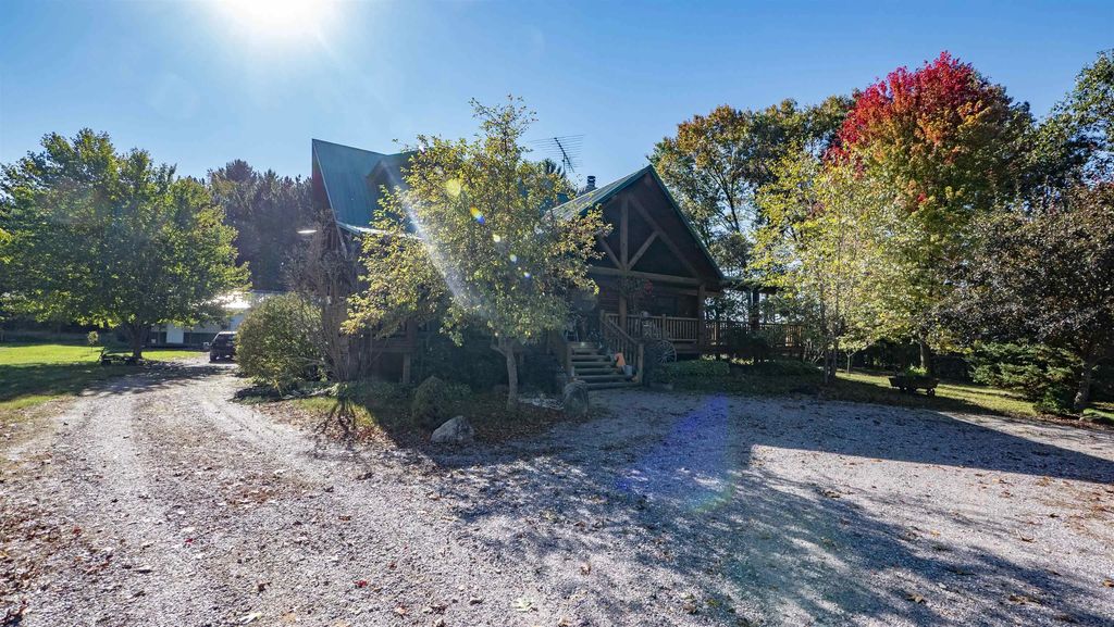 N7296 10th Lane, WESTFIELD