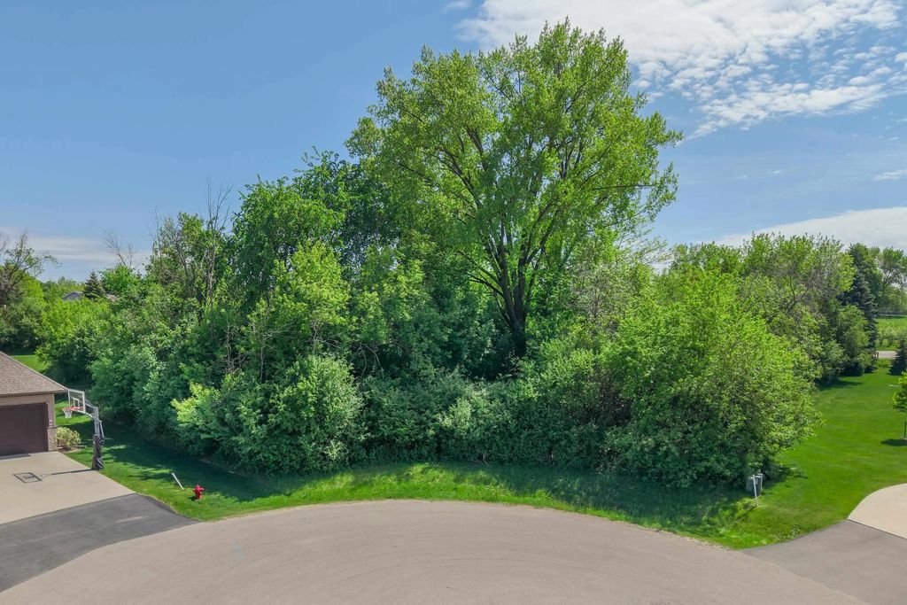 4366 Stonegate Court 111, OSHKOSH