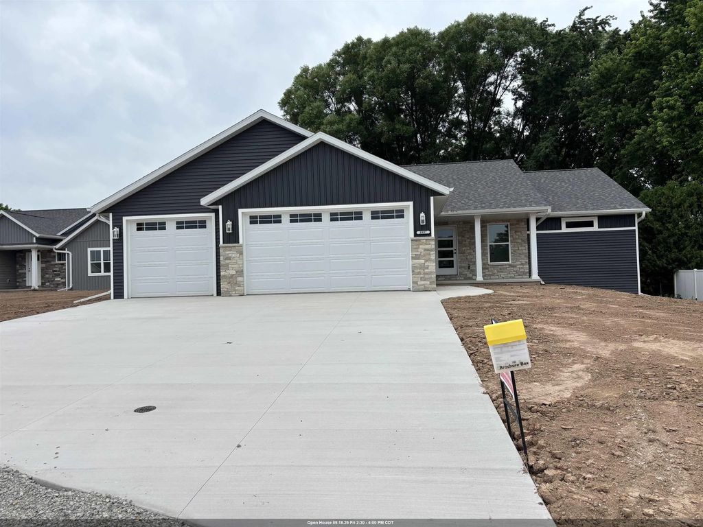 N3997 Wettering Way, KAUKAUNA