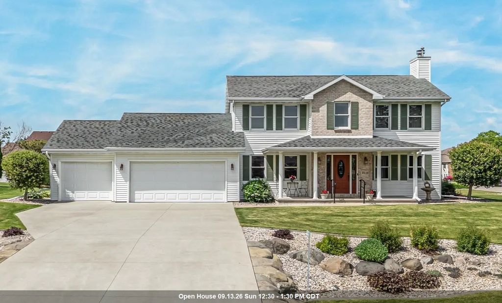 W6108 Long Court, APPLETON