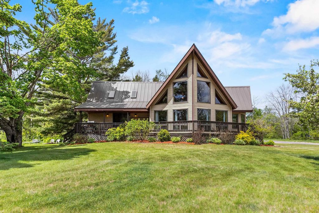 W4269 Birch Creek Road, MENOMINEE