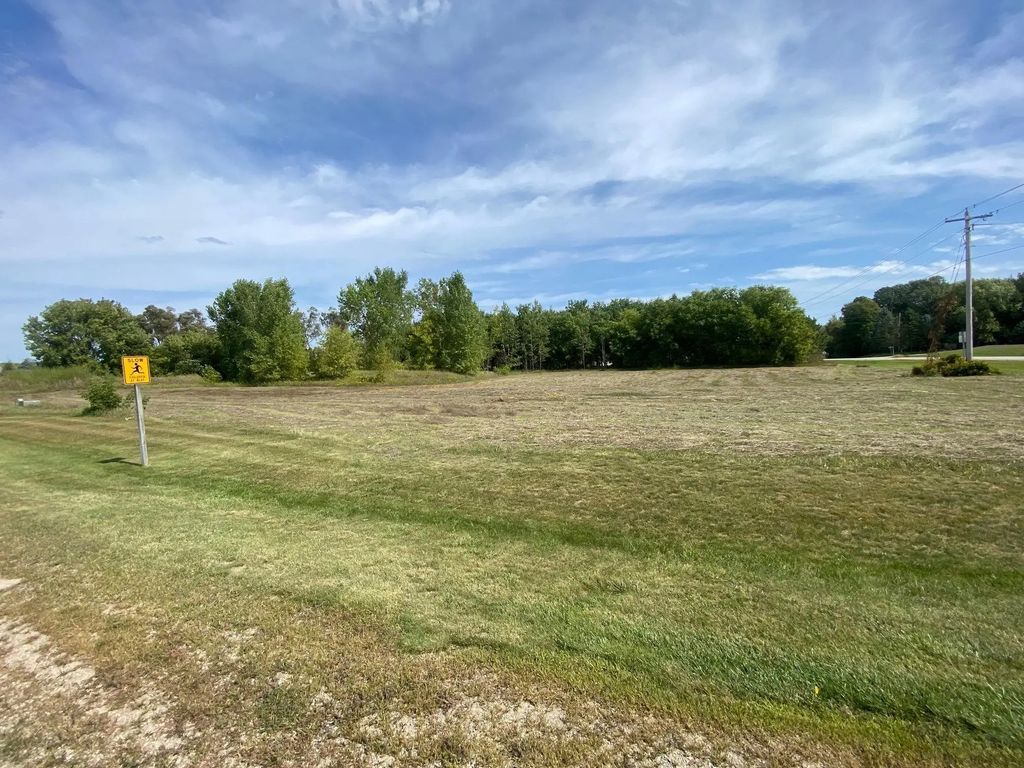 1310 Haywood Lane, SOBIESKI