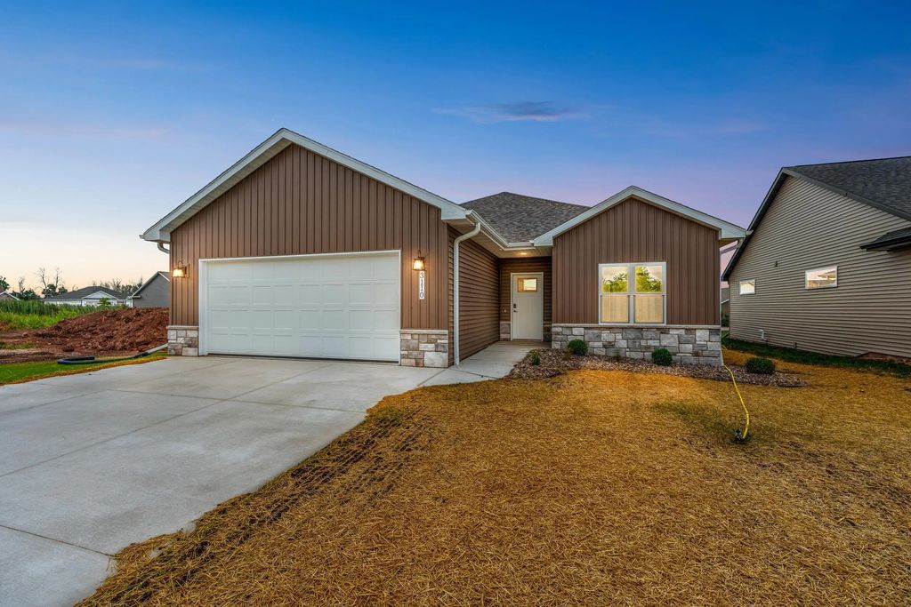 3110 Lazy Oak Drive, GREEN BAY