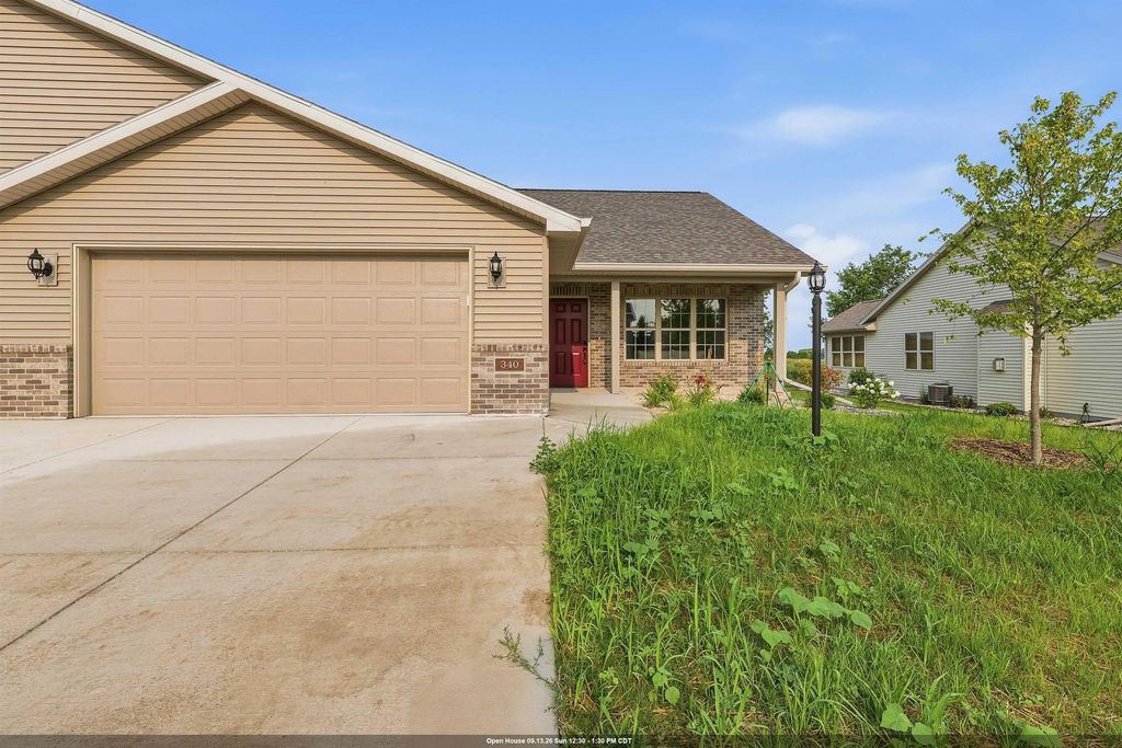 340 Twilight Trail, FOND DU LAC