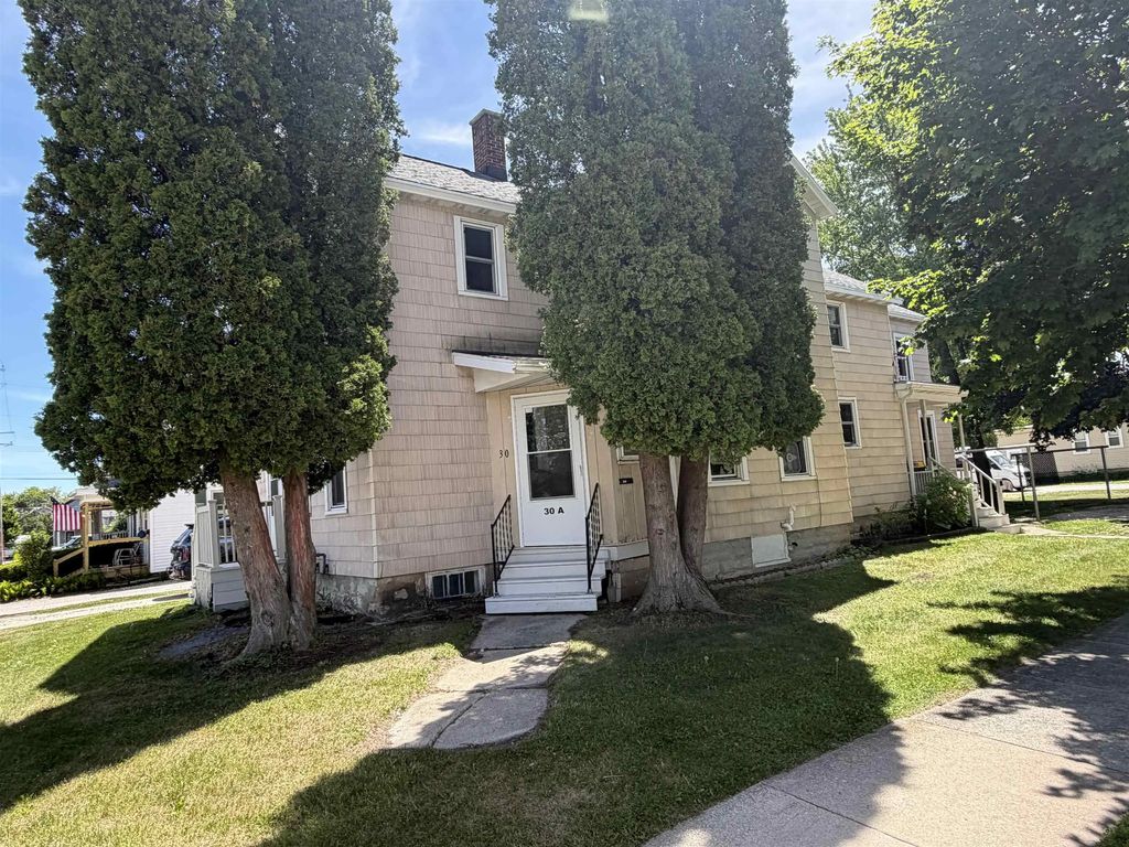 30 E 10th Street, FOND DU LAC