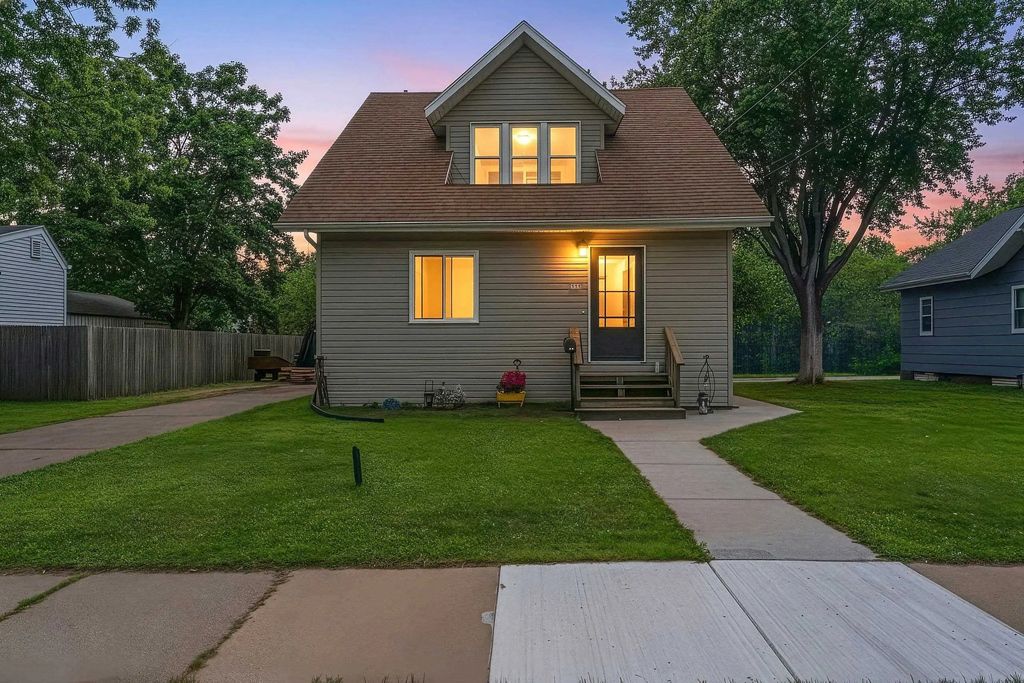 111 10th Street, CLINTONVILLE