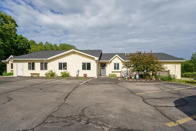 3900 Cedar Court, GREEN BAY