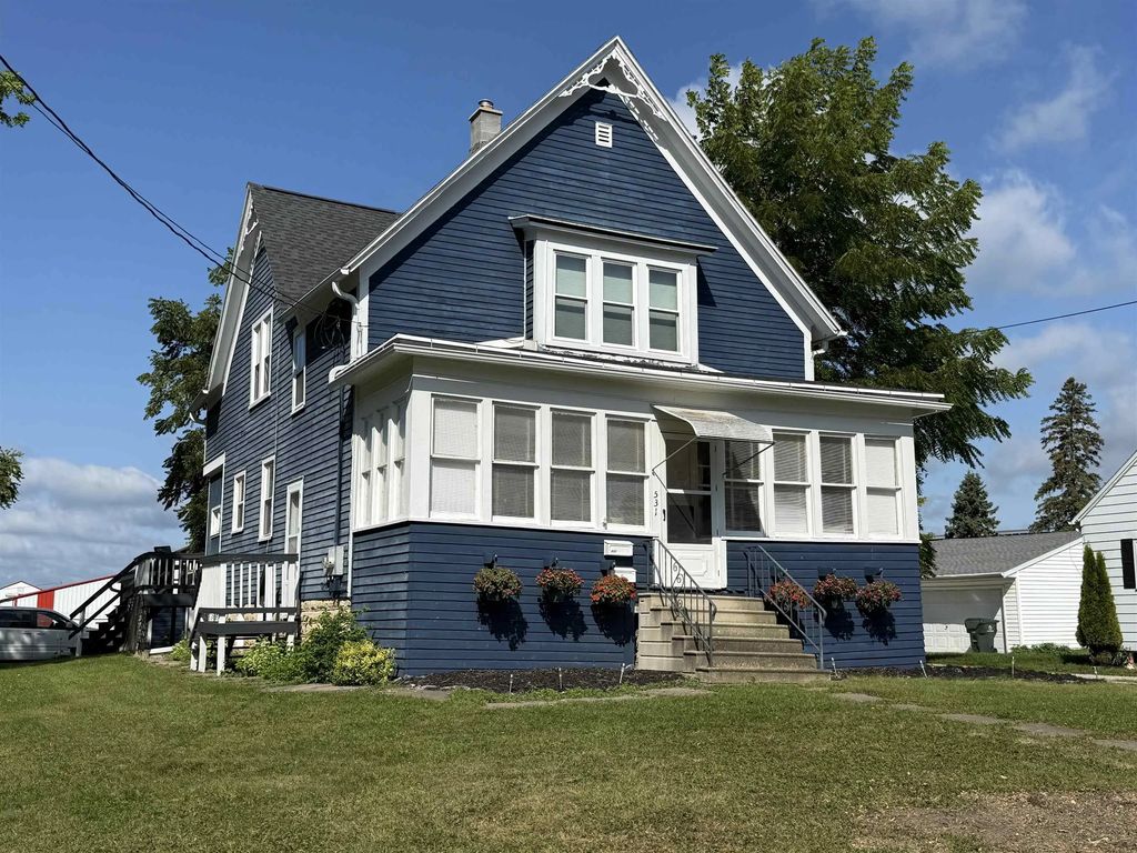 531 N Main Street, SEYMOUR