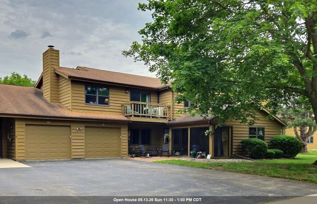 940 Babcock Street 95, NEENAH