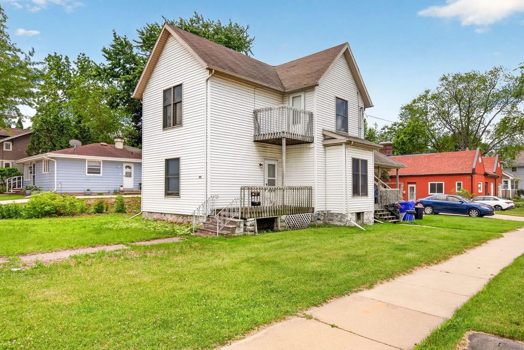 603 S Memorial Drive, APPLETON