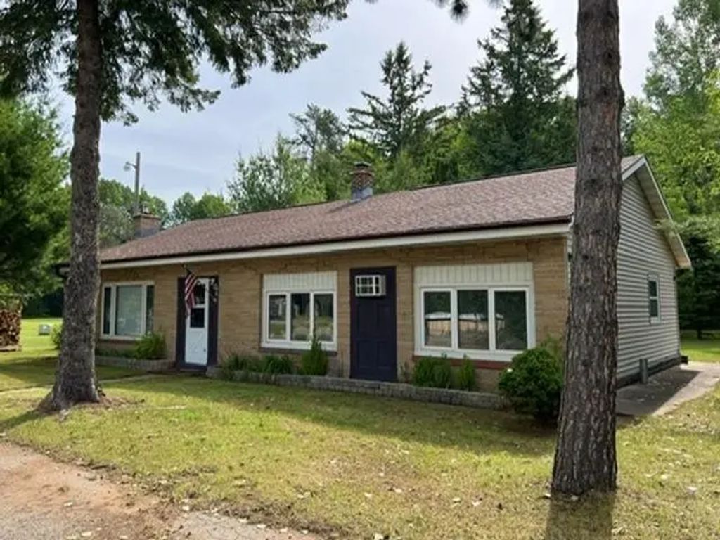 N17470 Us Highway 141, PEMBINE