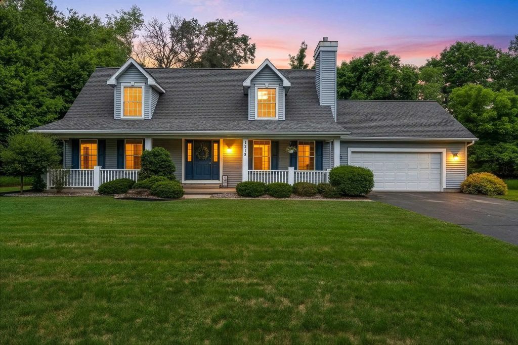 1218 Rosa Avenue, CRIVITZ