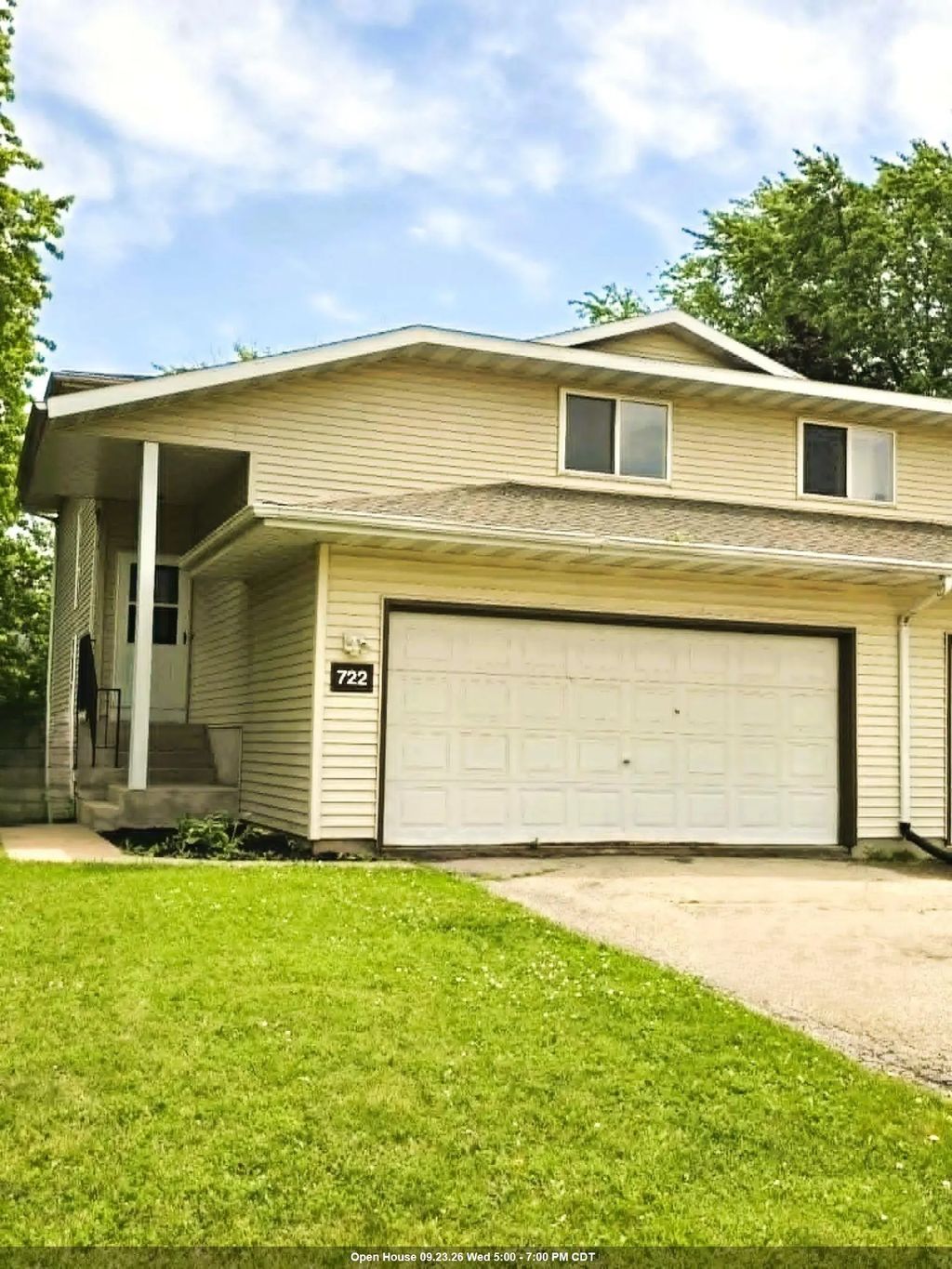 722 N Hawthorne Drive, APPLETON