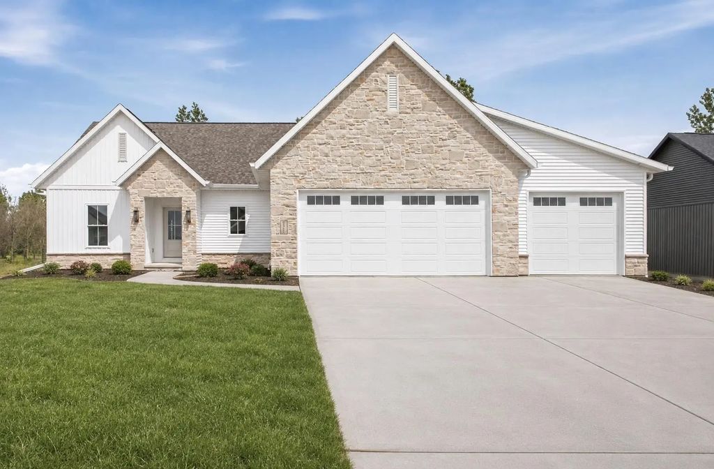 3741 Edwina Drive, DE PERE