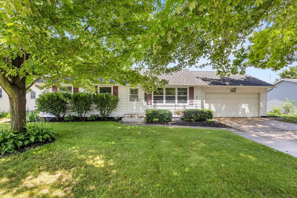 1510 Lindale Lane, GREEN BAY