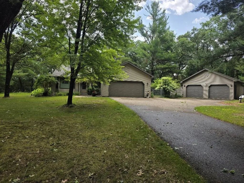 N3405 Oaklawn Court, WAUTOMA