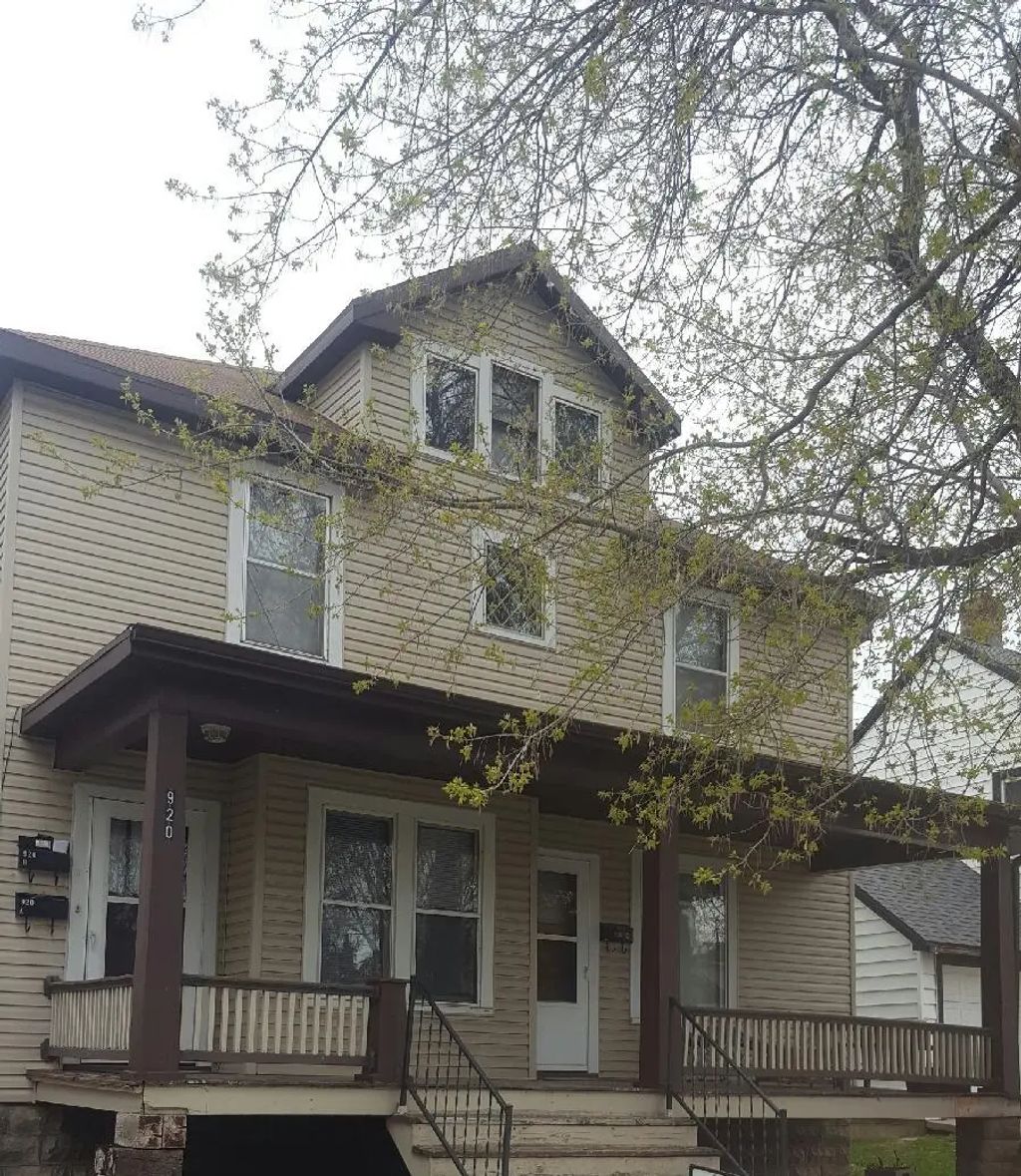 920 Dousman Street, GREEN BAY