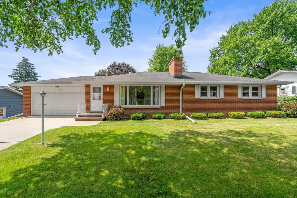 935 Marvelle Lane, GREEN BAY
