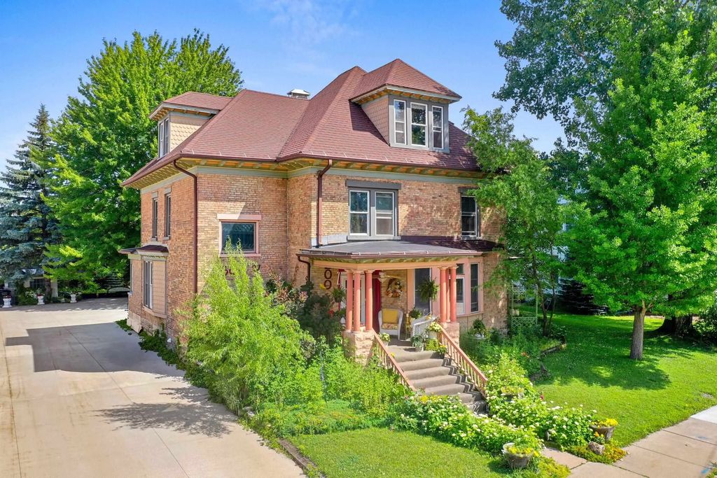 300 W Prospect Avenue, APPLETON