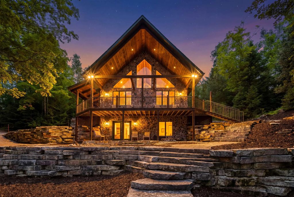 15662 Bademer Lane, MOUNTAIN