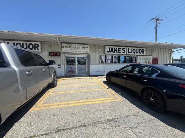 2019 S Business Drive, SHEBOYGAN