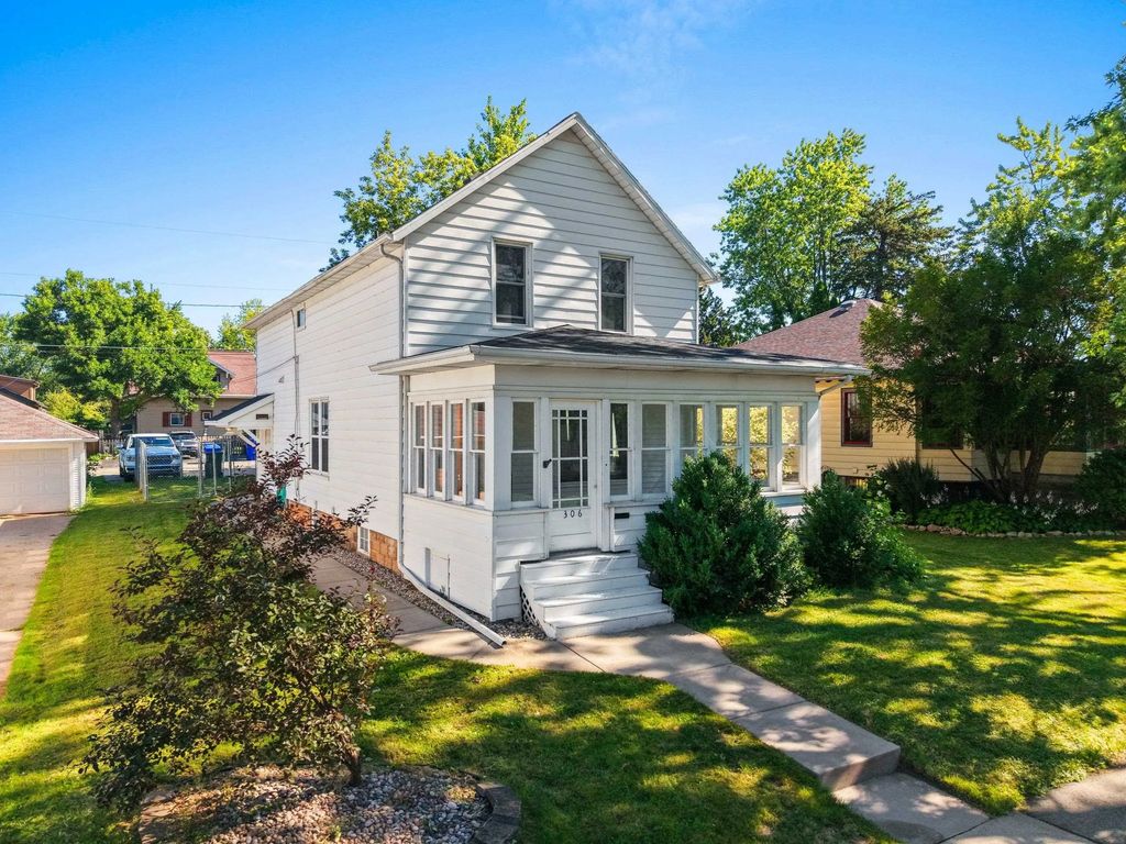 306 W 6th Street, KAUKAUNA