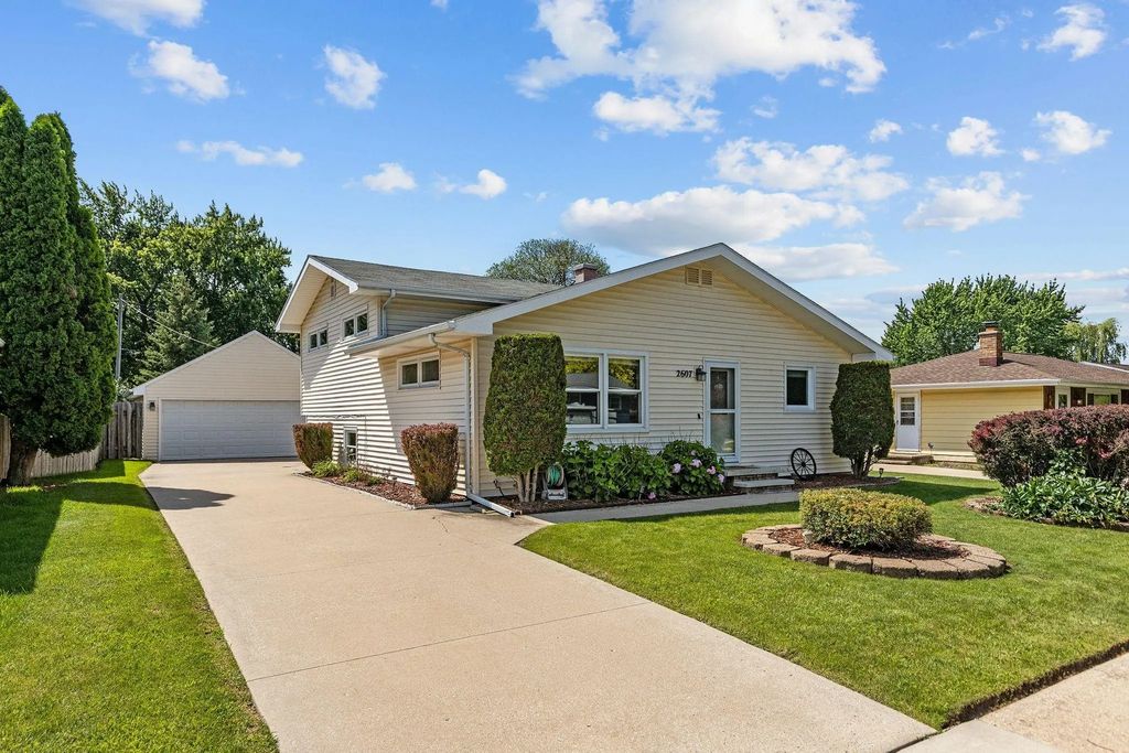 2607 S Fountain Avenue, APPLETON