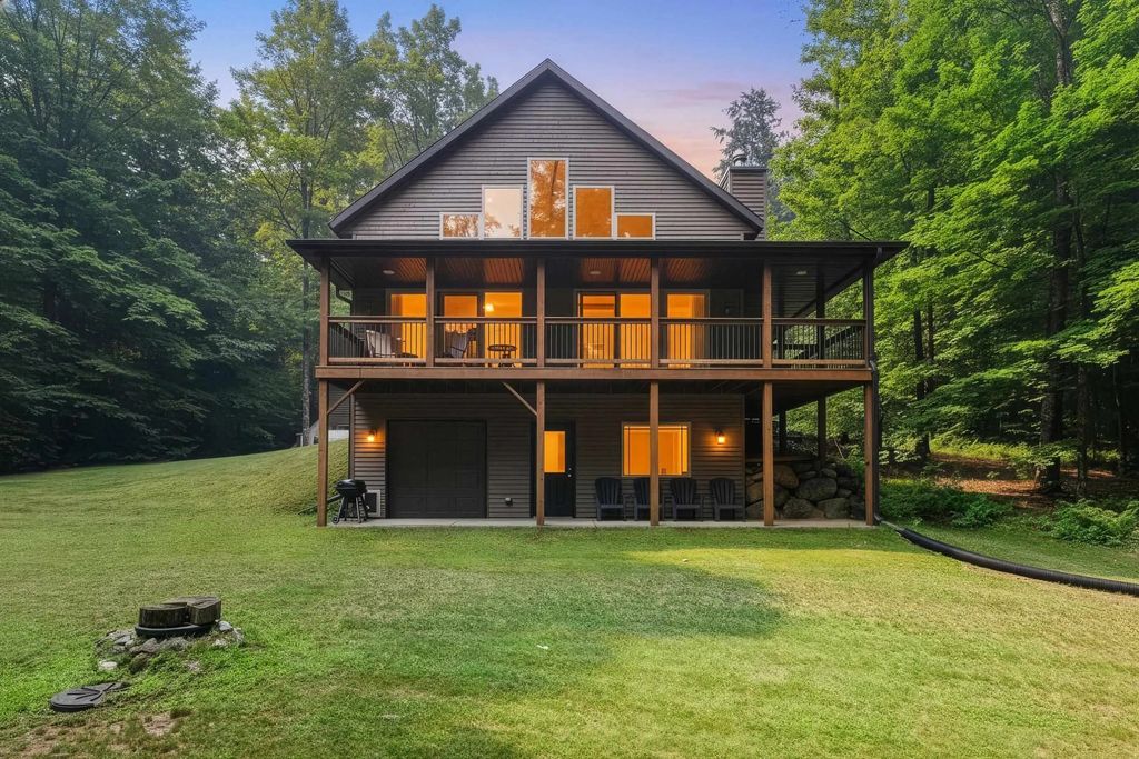 6588 Norway Pine Lane, FLORENCE