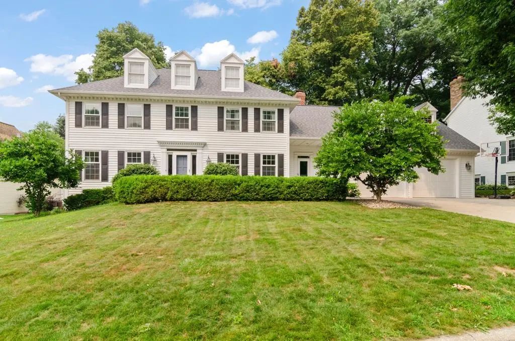 2078 Sandalwood Court, GREEN BAY