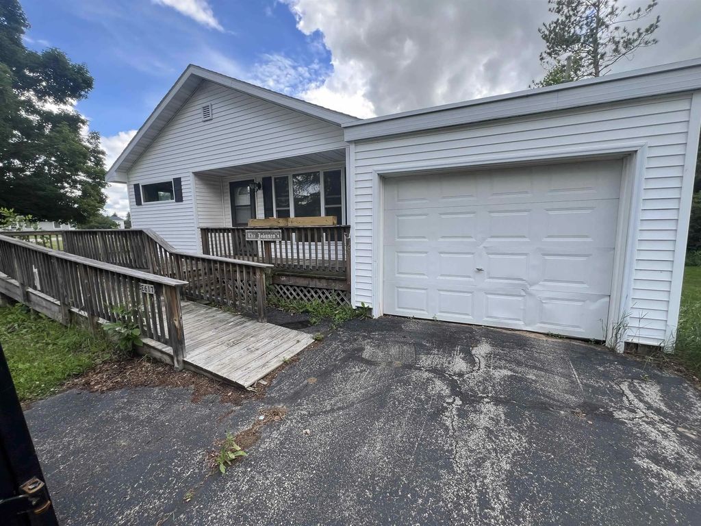 E617 Hendricksen Street, STEPHENSON