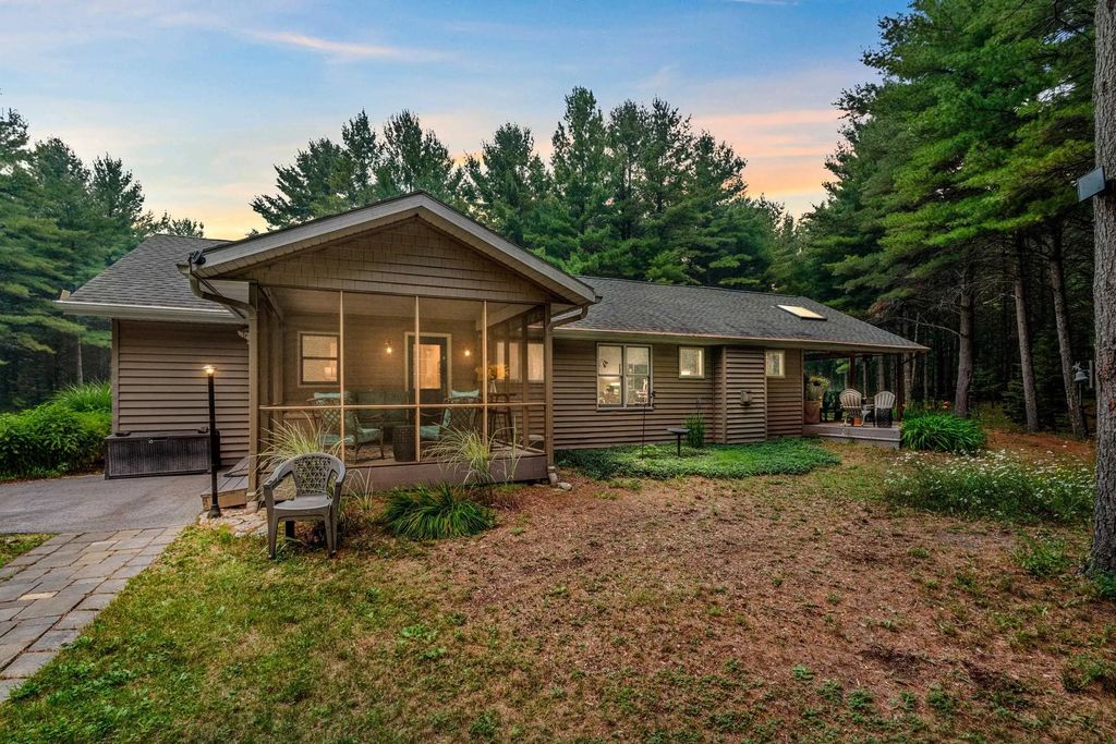 7970 Red Cherry Road, BAILEYS HARBOR
