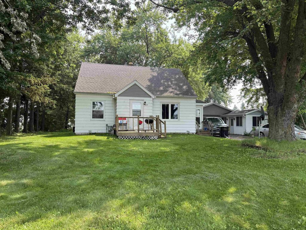 1073 Phillips Road, GREEN BAY