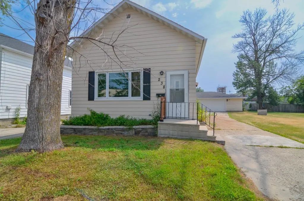238 Michigan Avenue, OCONTO