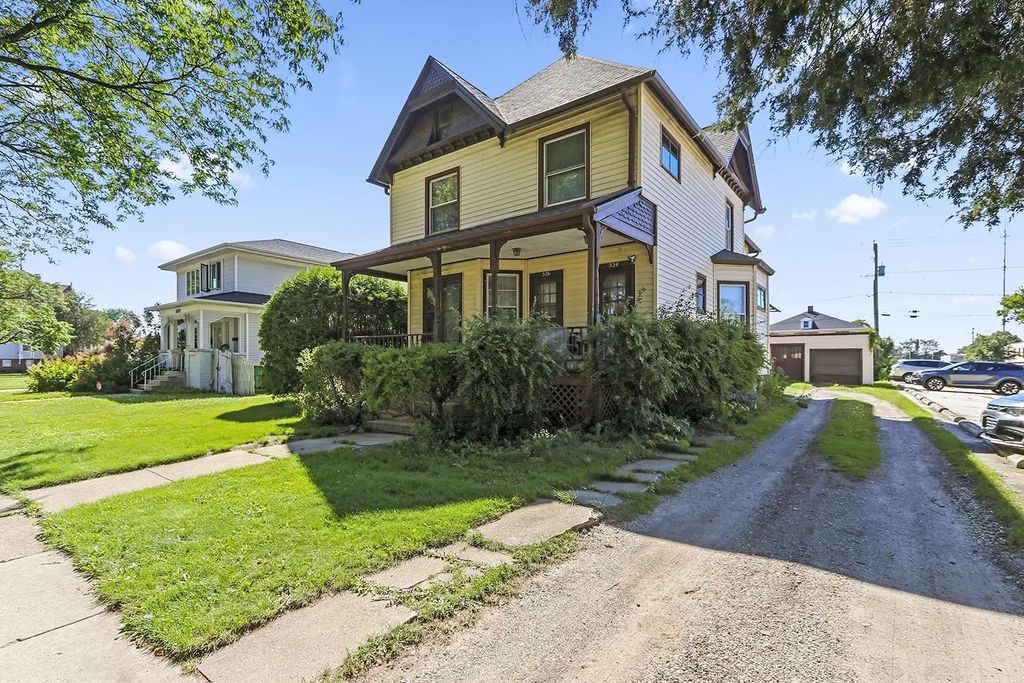 324 S Madison Street, GREEN BAY