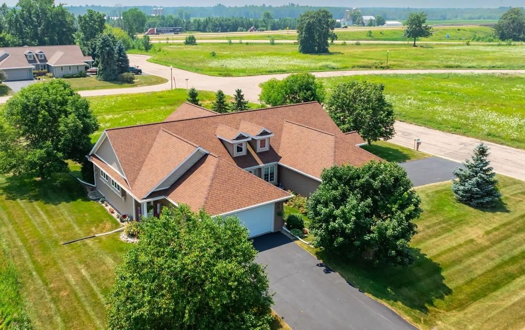 E7593 Greenwing Lane, FREMONT