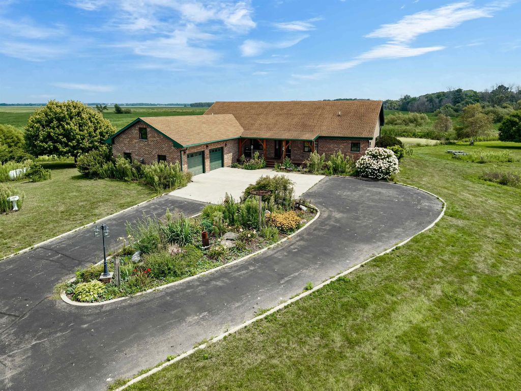 1328 County Rd M, PICKETT