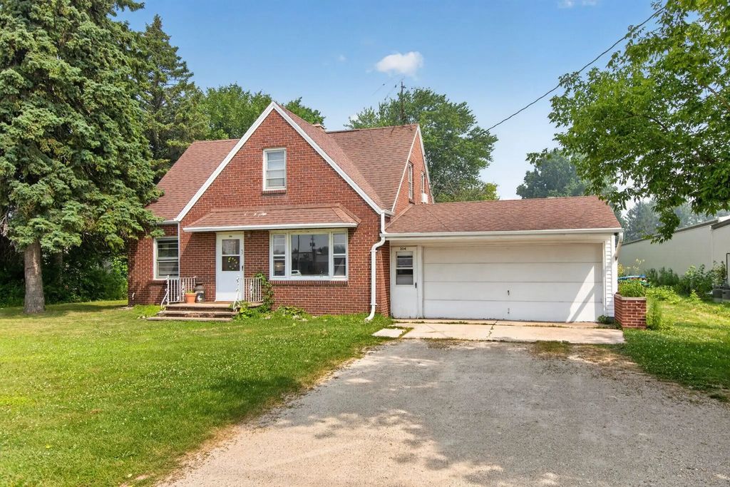 304 W Northland Avenue, APPLETON