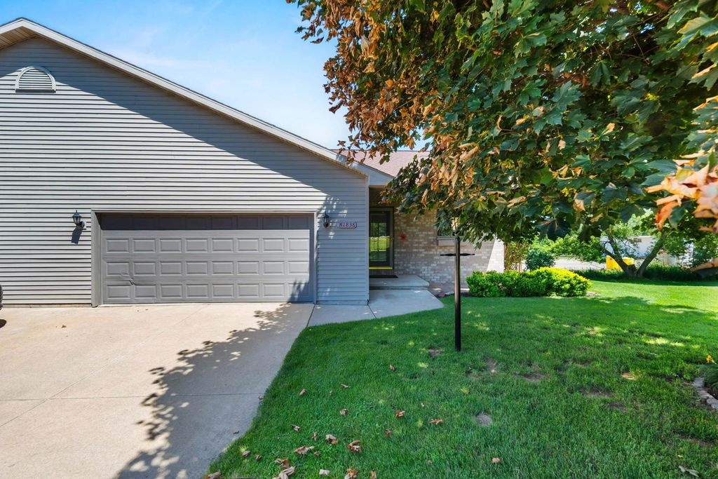 N1838 Hyacinth Court, GREENVILLE