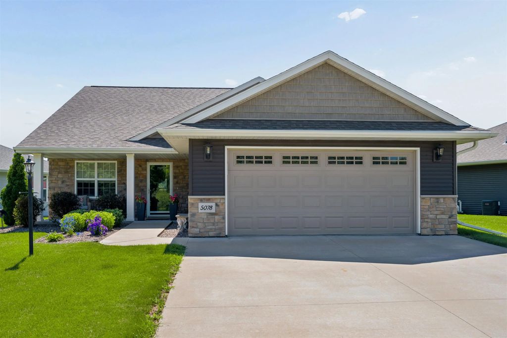 5078 N Milkweed Trail, APPLETON