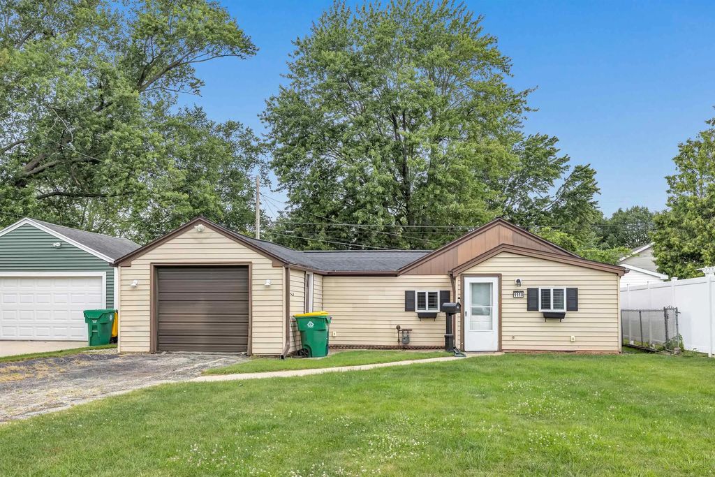 1110 Wirtz Avenue, GREEN BAY