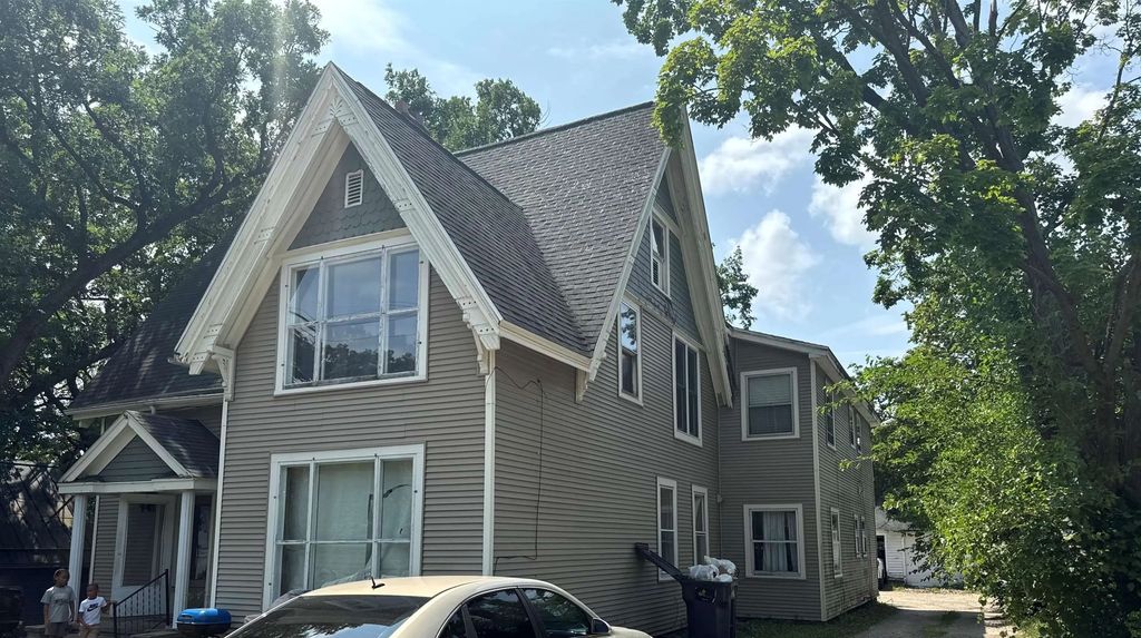 317 N Washington Street, WAUPACA