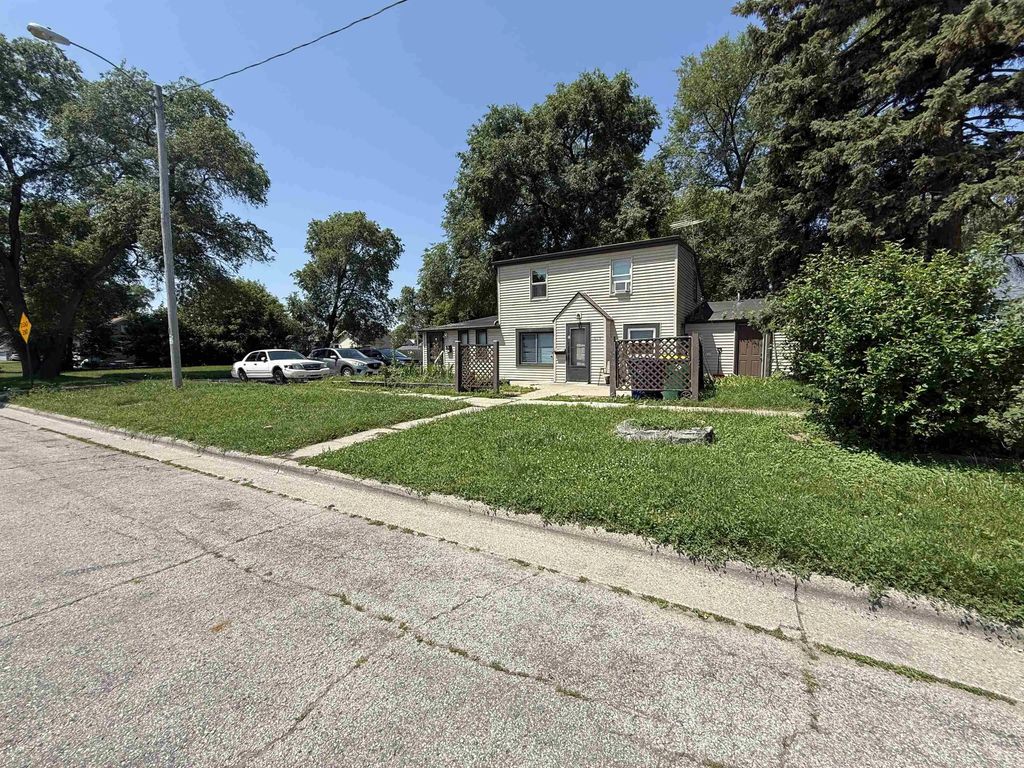 1019 Clay Street, GREEN BAY