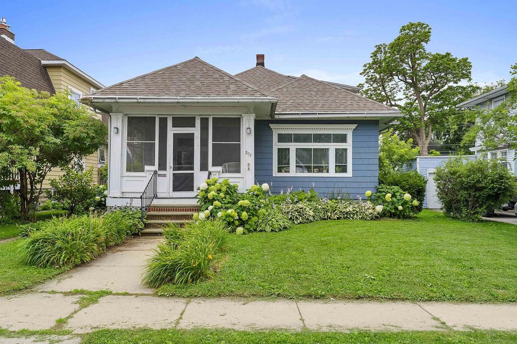 833 Oregon Street, GREEN BAY