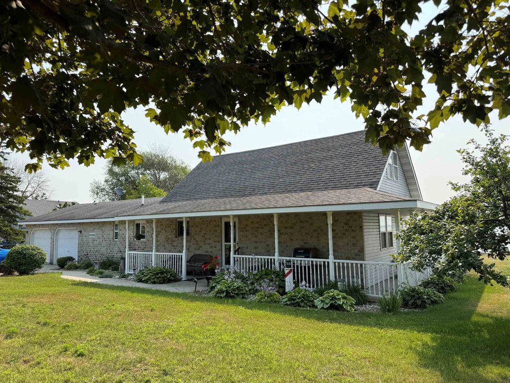 N4080 M-35 Highway, MENOMINEE